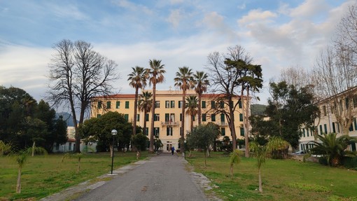 "Cortesia e professionalità", i ringraziamenti al personale della farmacia dell'ospedale di Bordighera