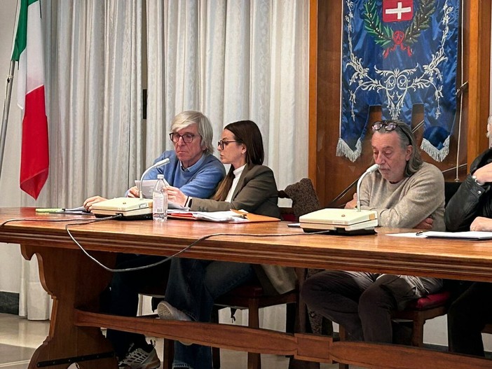 Ospedaletti, colpo di scena in Consiglio sul porto: ritirato il punto sulla revoca del progetto 2023 Ospedaletti, colpo di scena in Consiglio sul porto: ritirato il punto sulla revoca del progetto 2023