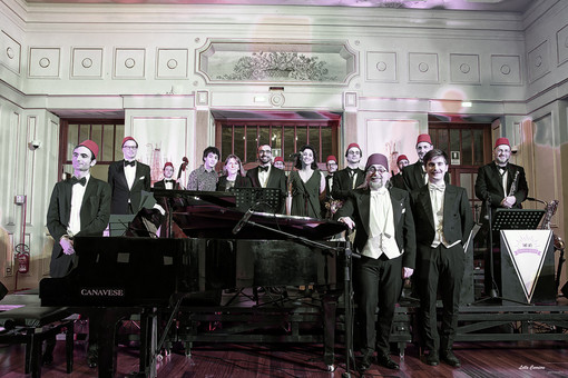 Sanremo, serata d’onore al Casinò per Lelio Luttazzi con swing e grandi ospiti sul palco