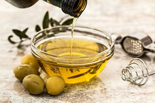 Ottimi risultati per gli oli extravergini imperiesi al concorso 2021 del MIOOA (Milan International Olive Oil Award) Ottimi risultati per gli oli extravergini imperiesi al concorso 2021 del MIOOA (Milan International Olive Oil Award)