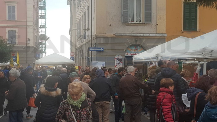 Imperia: con il nuovo Dpcm a rischio l'edizione 2020 di Olioliva, oggi vertice tra Lupi, Scajola e Oneglio