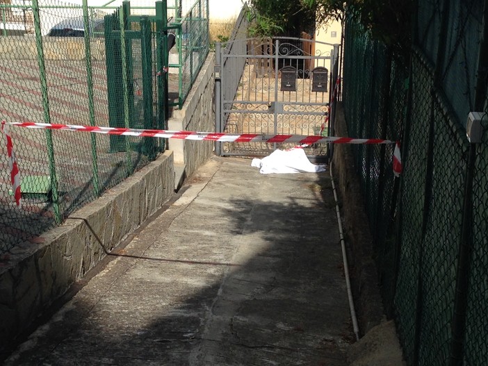 Sanremo: 44enne muore per overdose in un vicolo laterale di via Galilei