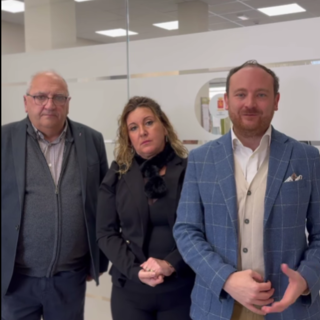 Nuovo servizio in Comune, Ventimiglia apre uno sportello dedicato ai frontalieri Nuovo servizio in Comune, Ventimiglia apre uno sportello dedicato ai frontalieri