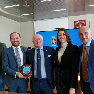 Ventimiglia firma protocollo d’intesa con l'Osservatorio nazionale per la tutela del mare (Foto e video) Ventimiglia firma protocollo d’intesa con l'Osservatorio nazionale per la tutela del mare (Foto e video)