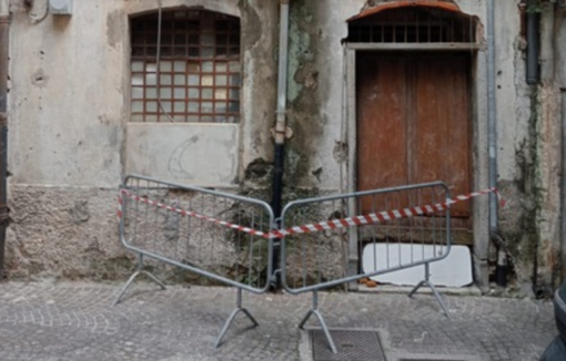 Taggia, Palazzo Soleri approda in Consiglio: "Interventi entro fine estate, ma nessun progetto per facciata e tetto" Taggia, Palazzo Soleri approda in Consiglio: "Interventi entro fine estate, ma nessun progetto per facciata e tetto"