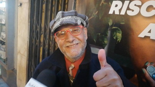 Sanremo 2023, lo Psicomago Lucano ci riprova: "Vi dico chi saranno i primi cinque" (video) Sanremo 2023, lo Psicomago Lucano ci riprova: "Vi dico chi saranno i primi cinque" (video)