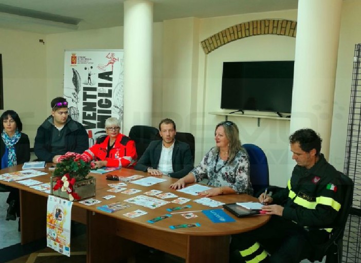 Ventimiglia: domenica prossima in piazza della libertà appuntamento con “Pompieropoli e Dottoropoli” organizzato dall'Associazione Villaggio del Cuore Onluns