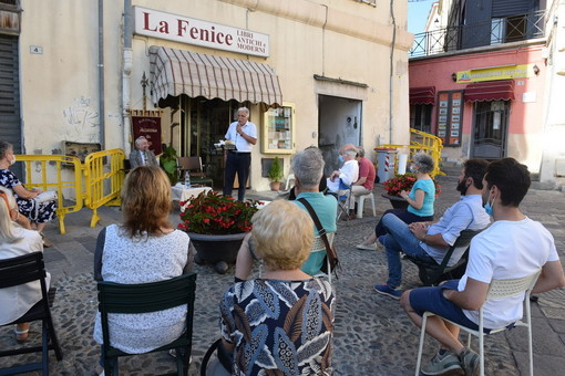 Sanremo: successo per la presentazione ufficiale dell'edizione anastatica del manoscritto dialettale 'Il Codice Giribaldi' Sanremo: successo per la presentazione ufficiale dell'edizione anastatica del manoscritto dialettale 'Il Codice Giribaldi'
