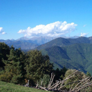 Monte Bignone, cena sotto le stelle: il 29 agosto la salita serale del CAI Sanremo con The Club Monte Bignone, cena sotto le stelle: il 29 agosto la salita serale del CAI Sanremo con The Club