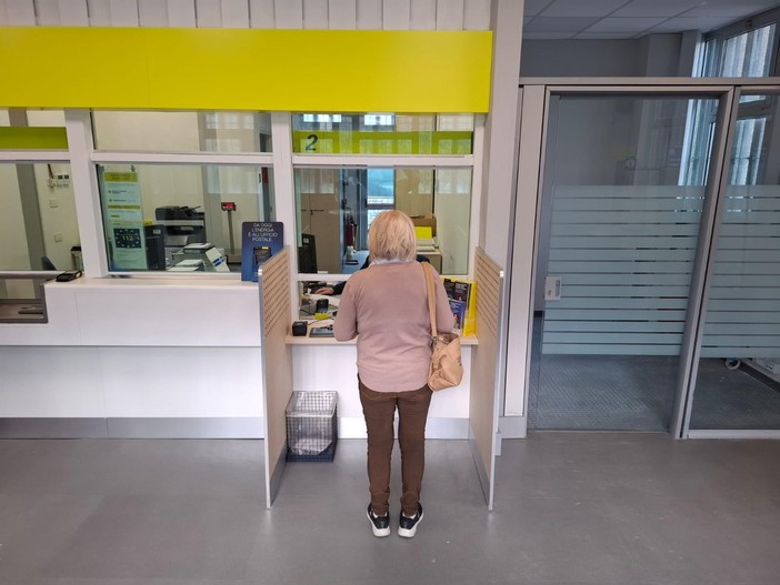 Nuovamente operativo l’ufficio postale Polis di Dolceacqua Nuovamente operativo l’ufficio postale Polis di Dolceacqua