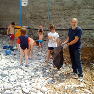 Sanremo: sabato prossimo appuntamento alla spiaggia 'Arenella' per 'Gionha-Mare Pulito'