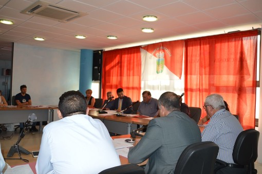 Vallecrosia: la denuncia della minoranza "Stralciati senza motivazione 4 punti su 6 nell’ordine del giorno della 2^ commissione", atti inviati al Prefetto