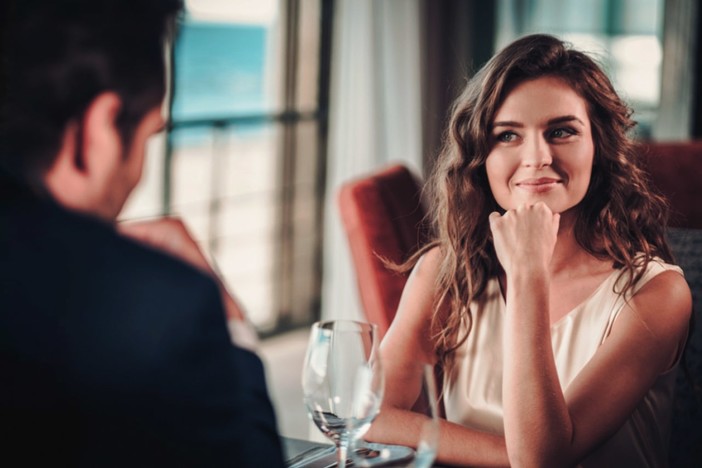 Gli uomini sono pronti per una vera relazione con una ragazza che lavora nell'industria degli adulti? Gli uomini sono pronti per una vera relazione con una ragazza che lavora nell'industria degli adulti?