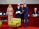 Pingitore premiato da Barbara Biale e dal prefetto Armando Nanei Pingitore premiato da Barbara Biale e dal prefetto Armando Nanei