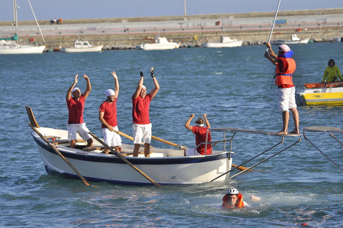 Imperia: un nostro lettore interviene nuovamente sulle critiche al 'Palio del Mare'