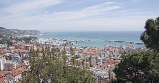 Sanremo, Ognissanti senza ponte: poche prenotazioni negli hotel. Di Michele (Federalberghi): "Per ora è tutto tranquillo" Sanremo, Ognissanti senza ponte: poche prenotazioni negli hotel. Di Michele (Federalberghi): "Per ora è tutto tranquillo"
