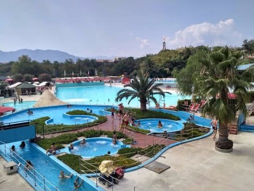 Gita acquatica gratuita alle Caravelle: partecipazione estesa anche ai ragazzi residenti a Camporosso di età compresa tra i 12 e i 14 anni Gita acquatica gratuita alle Caravelle: partecipazione estesa anche ai ragazzi residenti a Camporosso di età compresa tra i 12 e i 14 anni