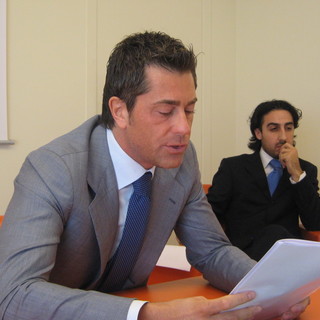 Pier Paolo Pizzimbone entra alla Camera dei Deputati ma probabilmente per poco tempo Pier Paolo Pizzimbone entra alla Camera dei Deputati ma probabilmente per poco tempo