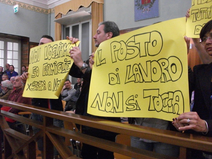 Sanremo: protesta in consiglio da parte dei dipendenti del servizio ristorazione del casinò Sanremo: protesta in consiglio da parte dei dipendenti del servizio ristorazione del casinò