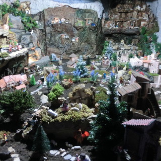 Imperia: il Consorzio per la Tutela dell’Olio DOP Riviera Ligure presenta il Presepe Rambaldi