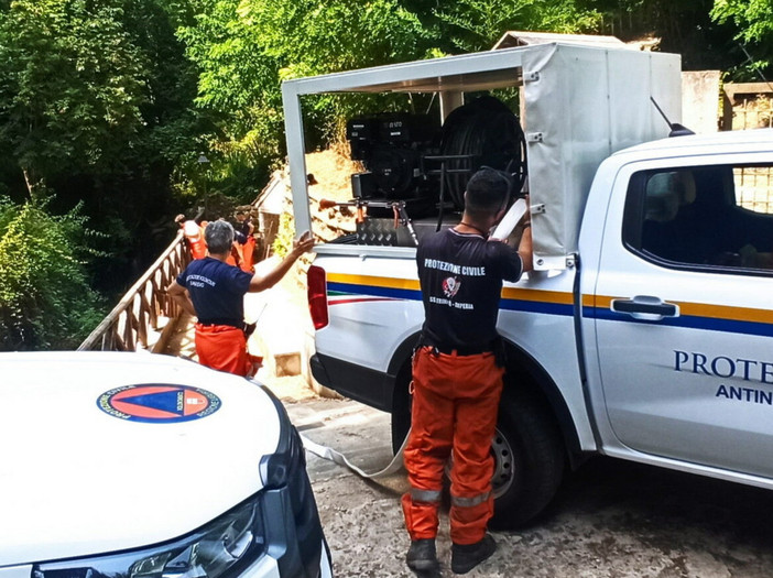 Vallecrosia punta sul volontariato: il Comune avvia il percorso per rafforzare il Gruppo di Protezione Civile e antincendio boschivo Vallecrosia punta sul volontariato: il Comune avvia il percorso per rafforzare il Gruppo di Protezione Civile e antincendio boschivo