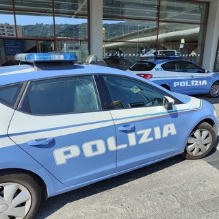 Imperia, rapiscono il figlio neonato dall'ospedale: la Polizia denuncia i due genitori nigeriani