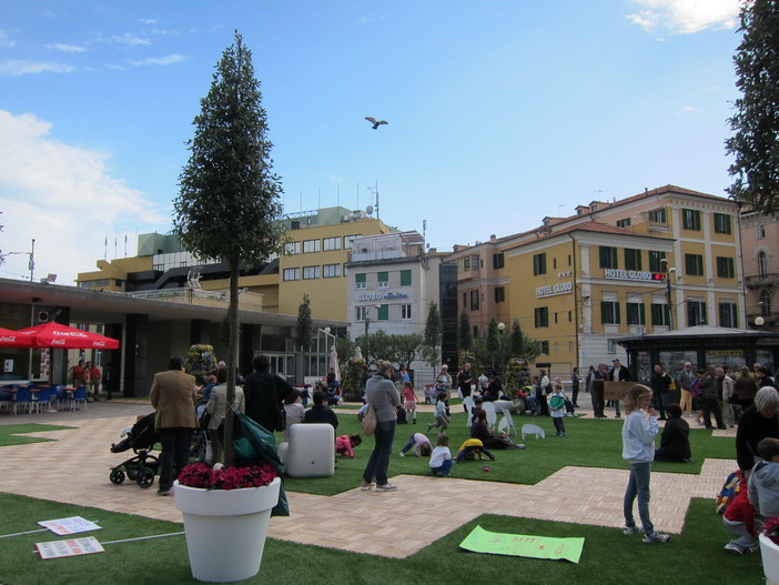 Sanremo: manifestazione contro restyling in Piazza Colombo, il punto di vista di una lettrice