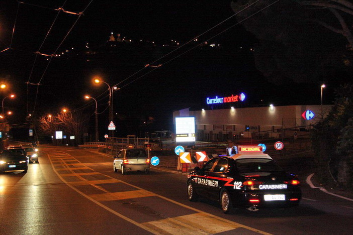 Sanremo: prostituta investita al bivio per Bussana, sembra che fosse in mezzo alla strada Sanremo: prostituta investita al bivio per Bussana, sembra che fosse in mezzo alla strada