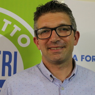 Imperia: piazza Dante, pulizia torrenti e i costi delle riparazioni del portone e dell'orologio del Comune. Ecco le tre nuove question time di Progetto Imperia