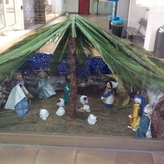 Ventimiglia: presepi artigianali allestiti in tutta la frazione di Roverino con l’aiuto dei bambini