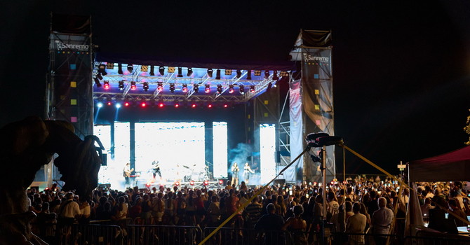 One Night Summer Hits, concerto con Bianca Atzei, Senza Cri e Antonia a Pian di Nave di Sanremo One Night Summer Hits, concerto con Bianca Atzei, Senza Cri e Antonia a Pian di Nave di Sanremo