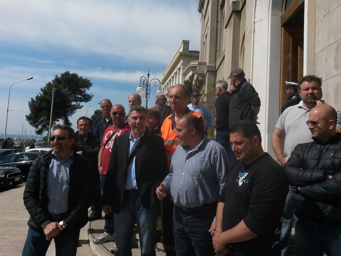 Imperia, Tradeco: difficoltà di approvvigionamento del gasolio, i lavoratori non garantiscono l'esecuzione corretta dei servizi