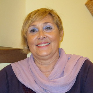 Sanremo: all'indomani del licenziamento scatta la mobilitazione del mondo della scuola per chiedere il reintegro di Patrizia Lanzoni