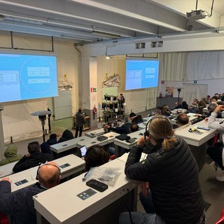 Sanremo, al via la stagione floricola 2025/2026: oltre 90 mila steli venduti nella prima asta