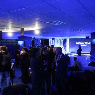 Sanremo 2025: martedì prossimo l'opening gala a Casa Sanremo con Forbes e The Code