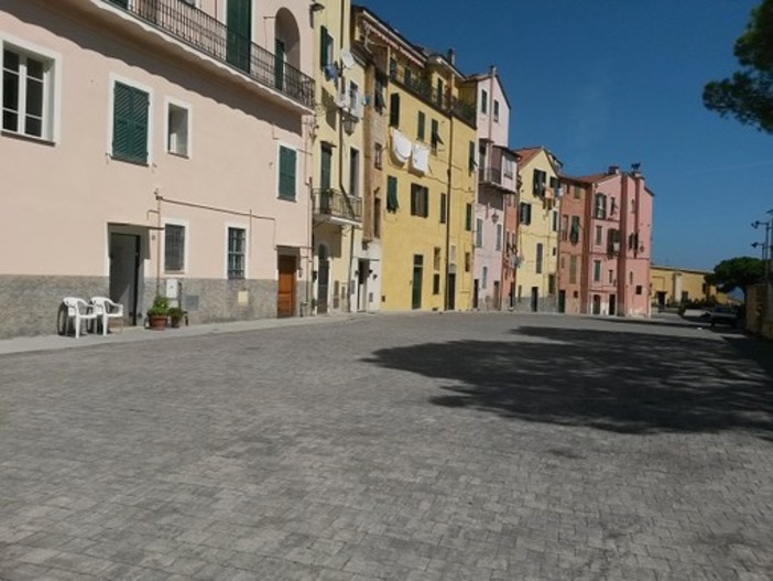 Imperia, la giunta approva la delibera 'Viva Parasio: "Il piano dell'Amministrazione per rilanciare il centro storico". Spunta il bar in piazza, confermato lo stop serale alla ztl