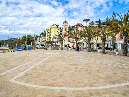 A dicembre ad Arma di Taggia arriveranno la pista di pattinaggio su ghiaccio e la giostra per bambini, aperto il bando d'assegnazione A dicembre ad Arma di Taggia arriveranno la pista di pattinaggio su ghiaccio e la giostra per bambini, aperto il bando d'assegnazione