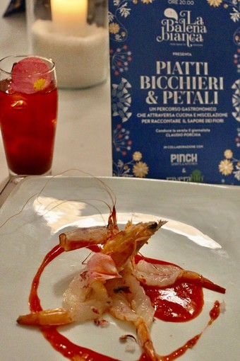 Vallecrosia: grande successo per la serata dedicata ai fiori eduli della Balena Bianca (Foto)