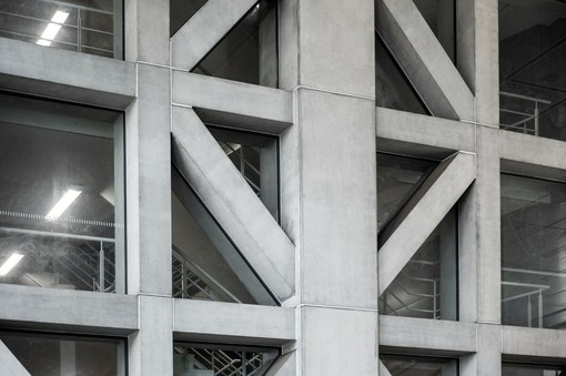 Prefabbricati cemento: soluzioni moderne per costruzioni resistenti e veloci