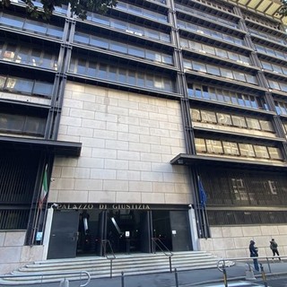 Corruzione, terminato l'interrogatorio di garanzia di Roberto Spinelli Corruzione, terminato l'interrogatorio di garanzia di Roberto Spinelli