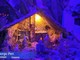 Un presepe sotto la neve: l’arte di Beniamino Gorlero incanta Borgo Peri (Video)