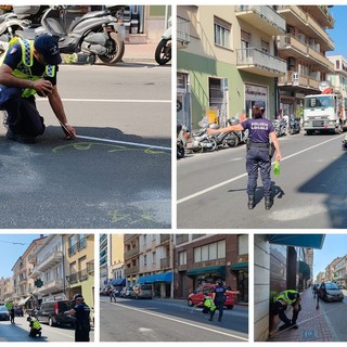 Vallecrosia al Mare, pedone muore dopo incidente stradale in centro: nuovi rilievi della polizia locale (Foto e video) Vallecrosia al Mare, pedone muore dopo incidente stradale in centro: nuovi rilievi della polizia locale (Foto e video)