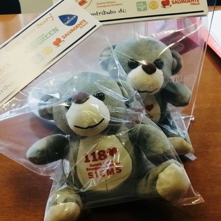 Sanità, sulle ambulanze e gli elicotteri della Liguria arriva 'Beary': l'orsacchiotto per i bambini soccorsi in codice giallo e rosso Sanità, sulle ambulanze e gli elicotteri della Liguria arriva 'Beary': l'orsacchiotto per i bambini soccorsi in codice giallo e rosso