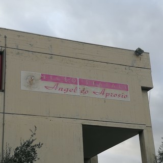 Liceo ‘Aprosio’ a Ventimiglia: oltre mezzo milione per la riqualificazione dell’area sportiva