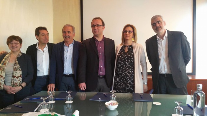 Elezioni politiche 2018: i candidati Pd si presentano: "Noi gli unici a scegliere candidati del territorio" Elezioni politiche 2018: i candidati Pd si presentano: "Noi gli unici a scegliere candidati del territorio"