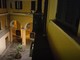 Imperia: lavori ai portici di Oneglia, i rumori nella notte non fanno dormire i residenti (video)