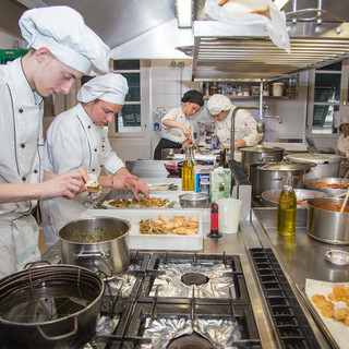 PNRR: 5.4 milioni di euro per le scuole della provincia di Imperia, il Ruffini Aicardi di Taggia è quello che ottiene di più PNRR: 5.4 milioni di euro per le scuole della provincia di Imperia, il Ruffini Aicardi di Taggia è quello che ottiene di più