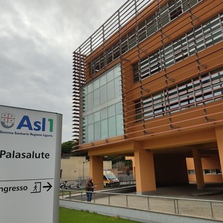 Imperia, non firma la pec e viene esclusa dal concorso per biologi dall'Asl1. Il Tar dà ragione alla candidata: "Non serve"