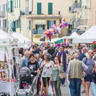 Passeggiata enogastronomica 'Passeggiando Assaporando' a Ospedaletti