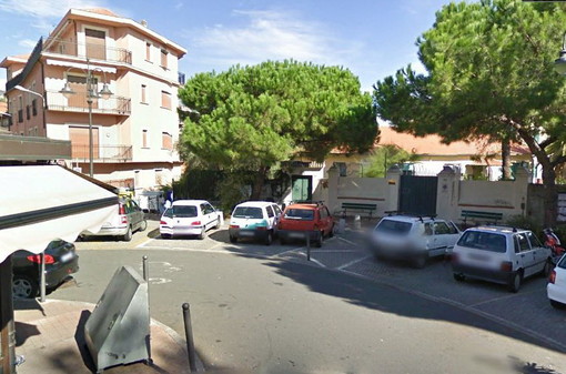 Piazza San Bernardo Piazza San Bernardo